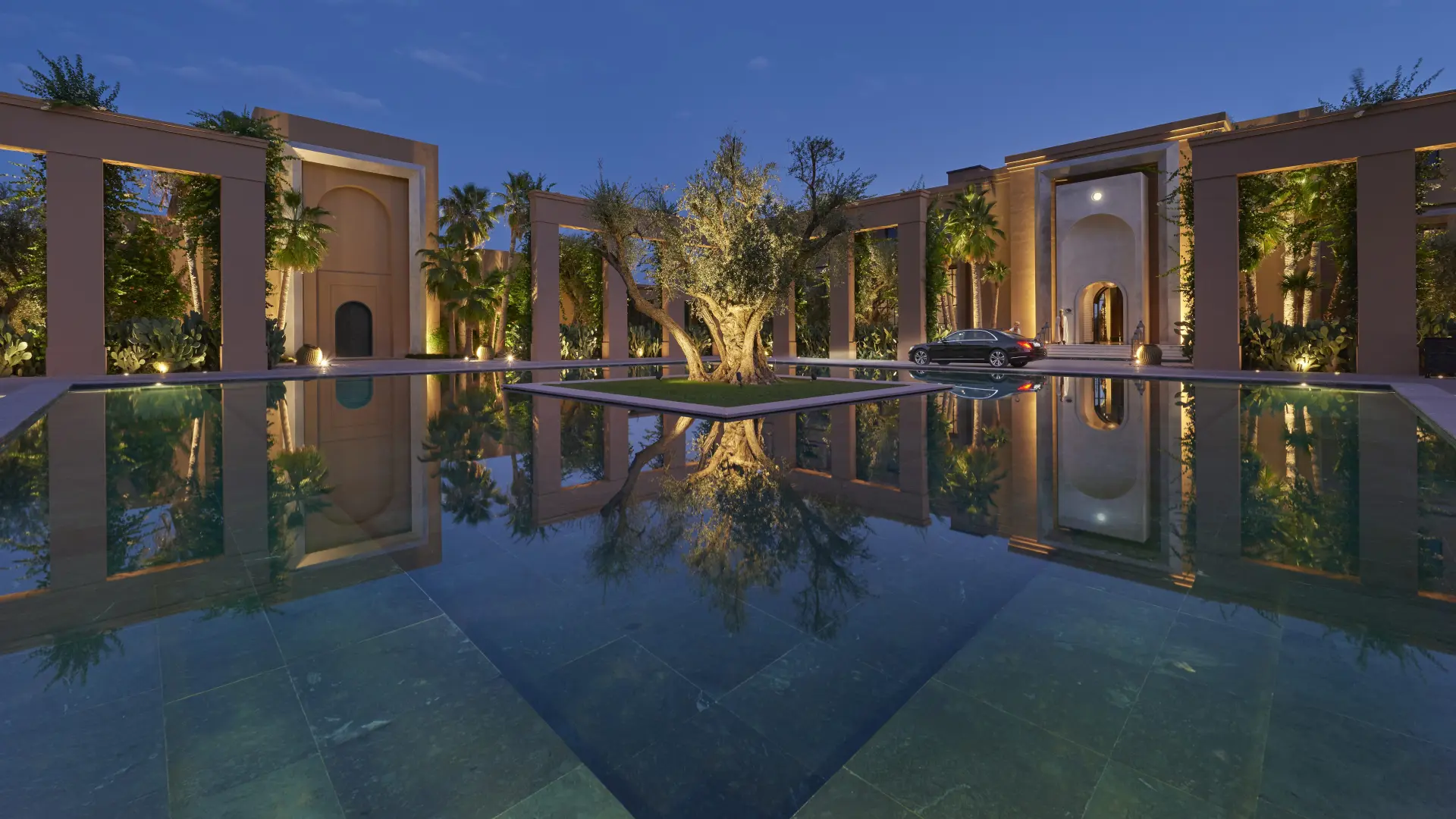 Home 11 Real estate in Marrakech: Villa with pool