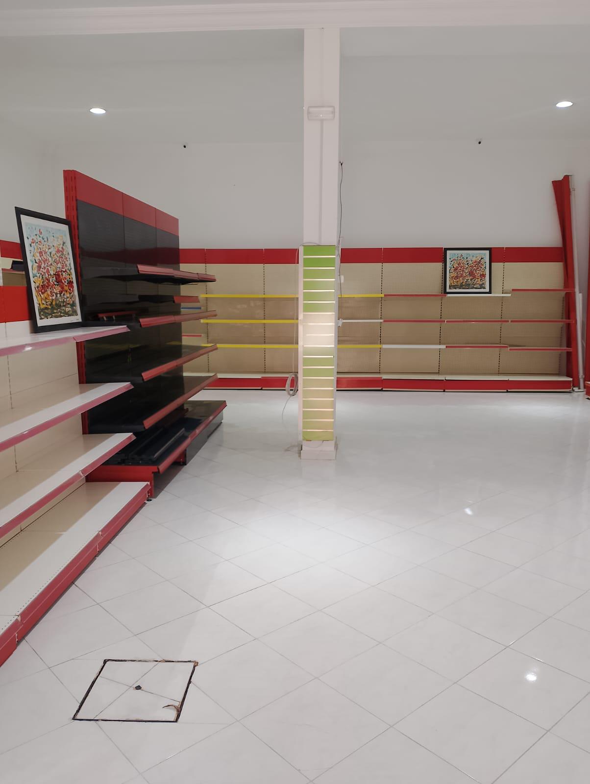 Commerces 6 8b4e80e7 bbd5 475a 908d 72283984a3db 1